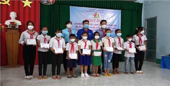 Hội đồng đội huyện Trà Cú: Nhiều hoạt động chào mừng kỷ niệm 81 năm Ngày thành lập Đội thiếu niên Tiền phong Hồ Chí Minh